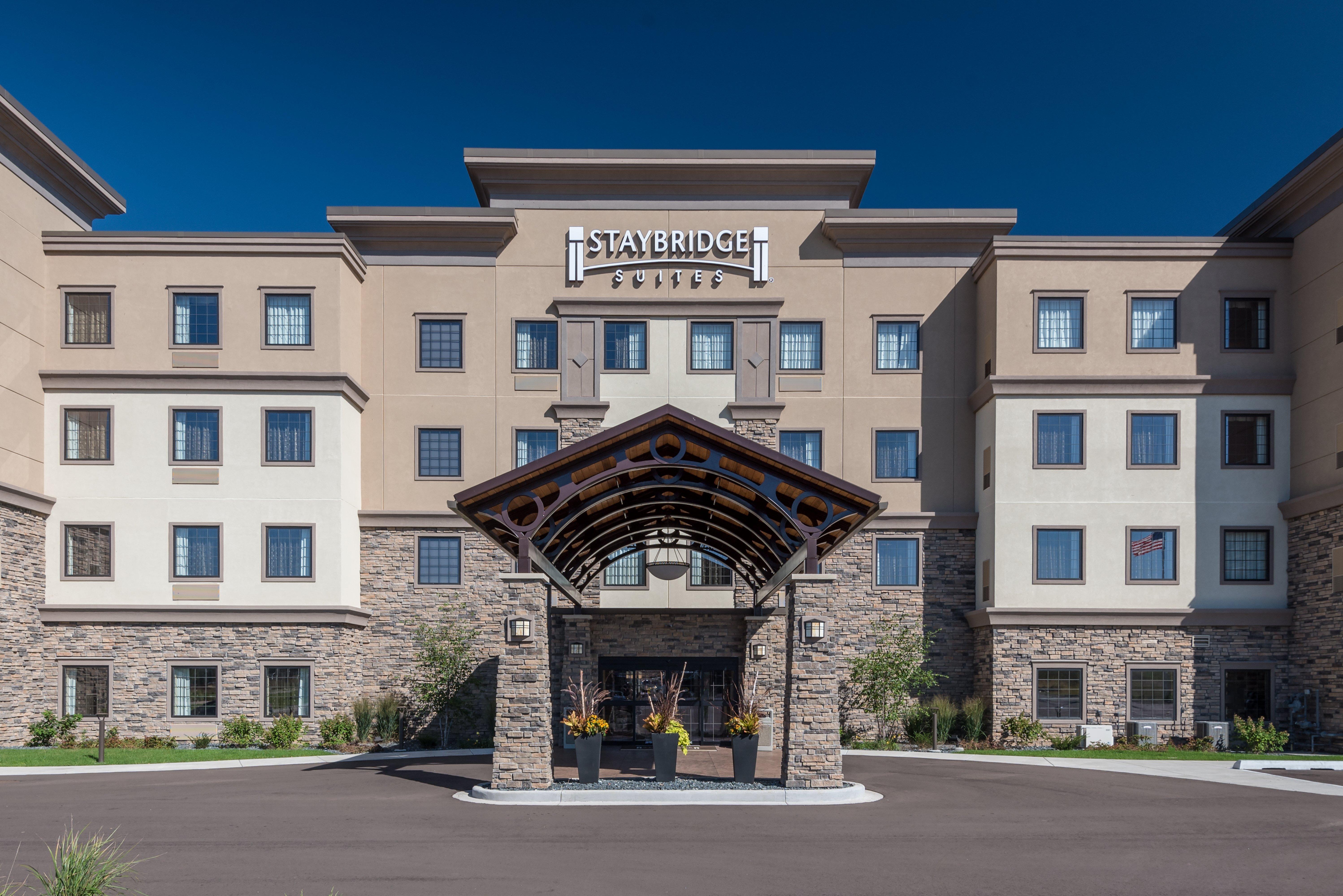 Staybridge Suites Eau Claire - Altoona By Ihg Exteriör bild
