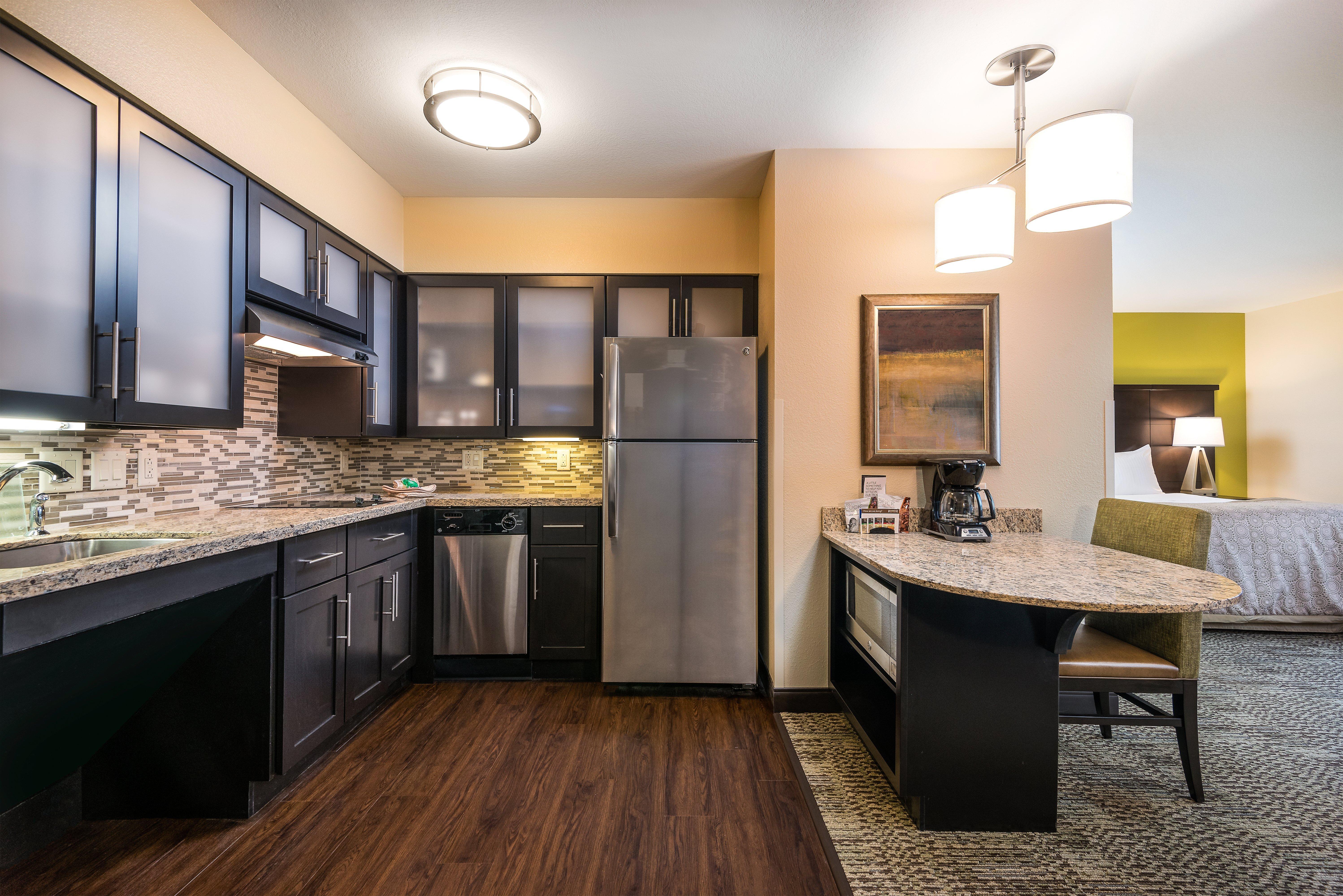 Staybridge Suites Eau Claire - Altoona By Ihg Exteriör bild